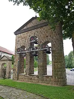 Zvonice u kostela