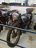 Jawa 250 (1935) - levá strana se setrvačníkem
