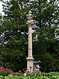 Jeseník, sloup se sousoším Nejsvětější Trojice (02).jpg