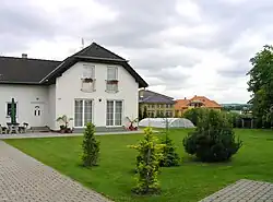 Zdiměřice byly kolem roku 2010 nejvíce se rozvíjející vesnicí v jižním okolí Prahy