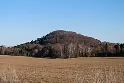 Jestřábí vrch od severozápadu