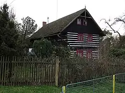 Jestřebice, venkovský dům čp.13.jpg