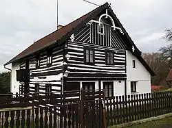 Jestřebice, venkovský dům čp.44.jpg