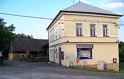 Dům č. p. 30 s obecním úřadem a koloniálem