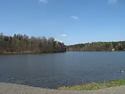 Jevanský rybník od přepadu