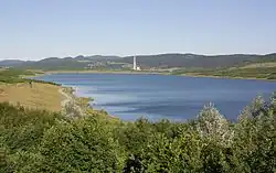 Pohled od severozápadního okraje (v pozadí Teplárna Trmice)