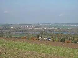 Pohled na část vodní plochy z Ostré hůrky