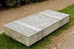 Fragment, žula, 2005