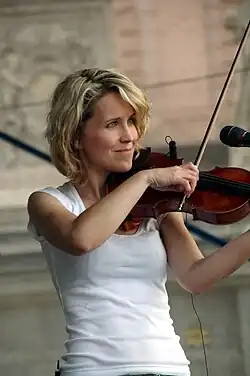 Jitka Šuranská při vystoupení v Brně