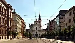 Joštova ulice s kostelem sv. Tomáše