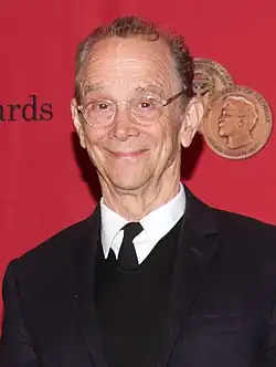 Joel Grey v roce 2014