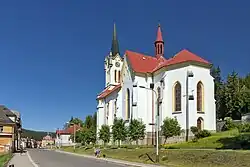 Novogotický kostel Proměnění Páně