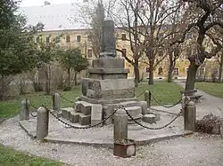 Josefov obelisk DSC04942 2004.JPG