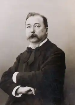 Fotografický portrét Paula Boyera (1900).