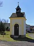 Kaple na návsi