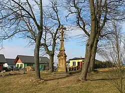 Kříž u Luké (Q37812565) 02.jpg