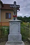 Kříž v obci