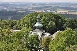 kostel, pohled z rozhledny