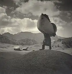 Těžké břemeno, 1930