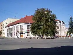 Stav Koruny před výstavbou kruhové křižovatky