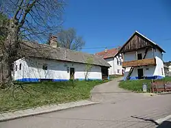 Památkově chráněná usedlost č.p. 19 s komorou s pavlačí