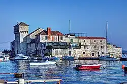 Kaštilac od západu