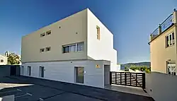 Kaštel Sućurac, klášter milosrdných sester