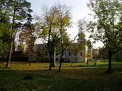 Zámek (kaštiel) v Brunovcích