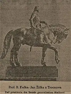 Dar Edvarda Beneše Stalinovi 1945 (Bohumil Kafka: bronzový model Žižkova pomníku, reprodukce z tisku)