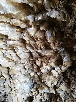 Detail kalcitové drúzy