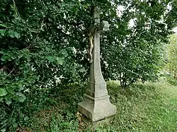 Kamenný kříž na západním okraji Šimanova (Q94433679) 01.jpg