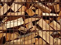 Sypané palivové dřevo