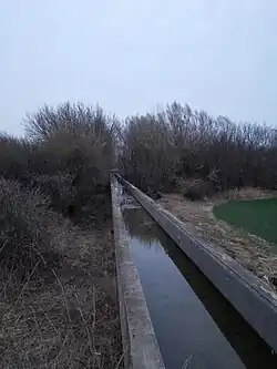 Akvadukt kanálu u silnice silnice 415