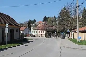 Silnice II/383 v Kanicích