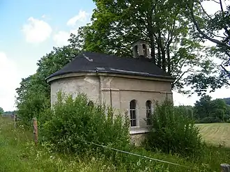 Boční stěna a apsida (2011)