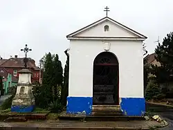 Kaple P.Marie a kříž Charvátská Nová Ves.jpg