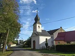 Kaple Panny Marie v Květíně na návsi (Q37451174).jpg