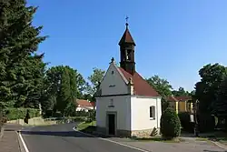 Kaple na návsi v Bynovci (Q78788376) 01.jpg