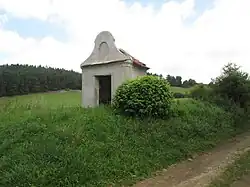 Kaple nad Benešovým mlýnem u Čímic (Q36864484).jpg