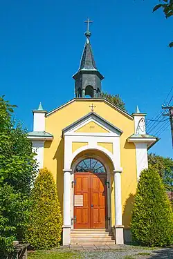 Lhota za Červeným Kostelcem, kaple