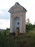 Kaplička jihozápadně od Chrášťan (Q37160801).jpg