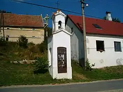 Kaplička v Novém Hobzí