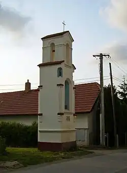 Zvonička v Horoušánkách