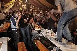 Pivní hospoda. Tychy, 2004.