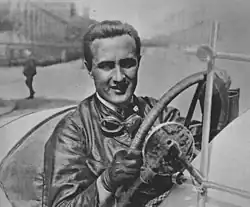 Automobilový závodník Karel Divíšek na Z 18 Sport (1927)