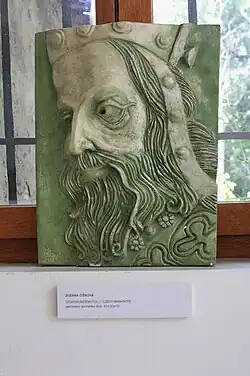 Reliéf Karel IV. – Sto korun českých, Kolektivní výstava "Královské slavnosti", Empírový skleník v Královské zahradě, Pražský hrad, 2016