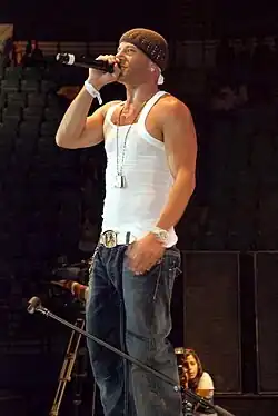 Karl Wolf na párty Radio 1 v Dubaji