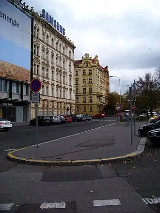 Ulice Boženy Němcové, domy 5, 7 a 11