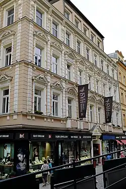 Karlovy Vary Lázeňská 21-3 U zlatého klíče (1).jpg