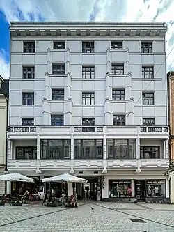 Dům Pasáž, ulice T. G. Masaryka 941/47